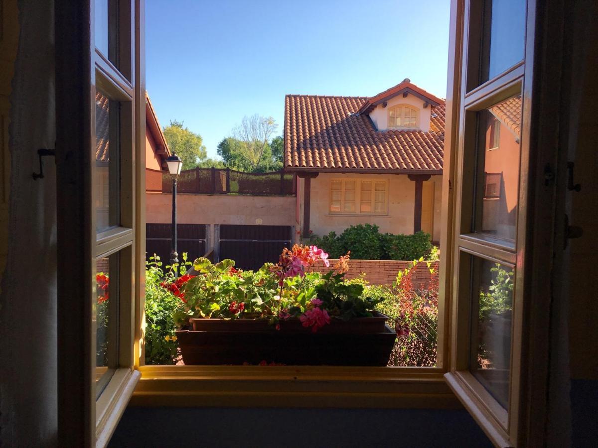 Las Martas Comillas Exterior photo